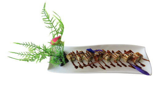 URAMAKI DE ANGUILA Y AGUACATE